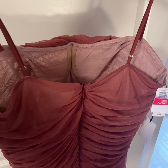 NWT Aritzia Ruched Mesh Dress - Picture 3 of 5